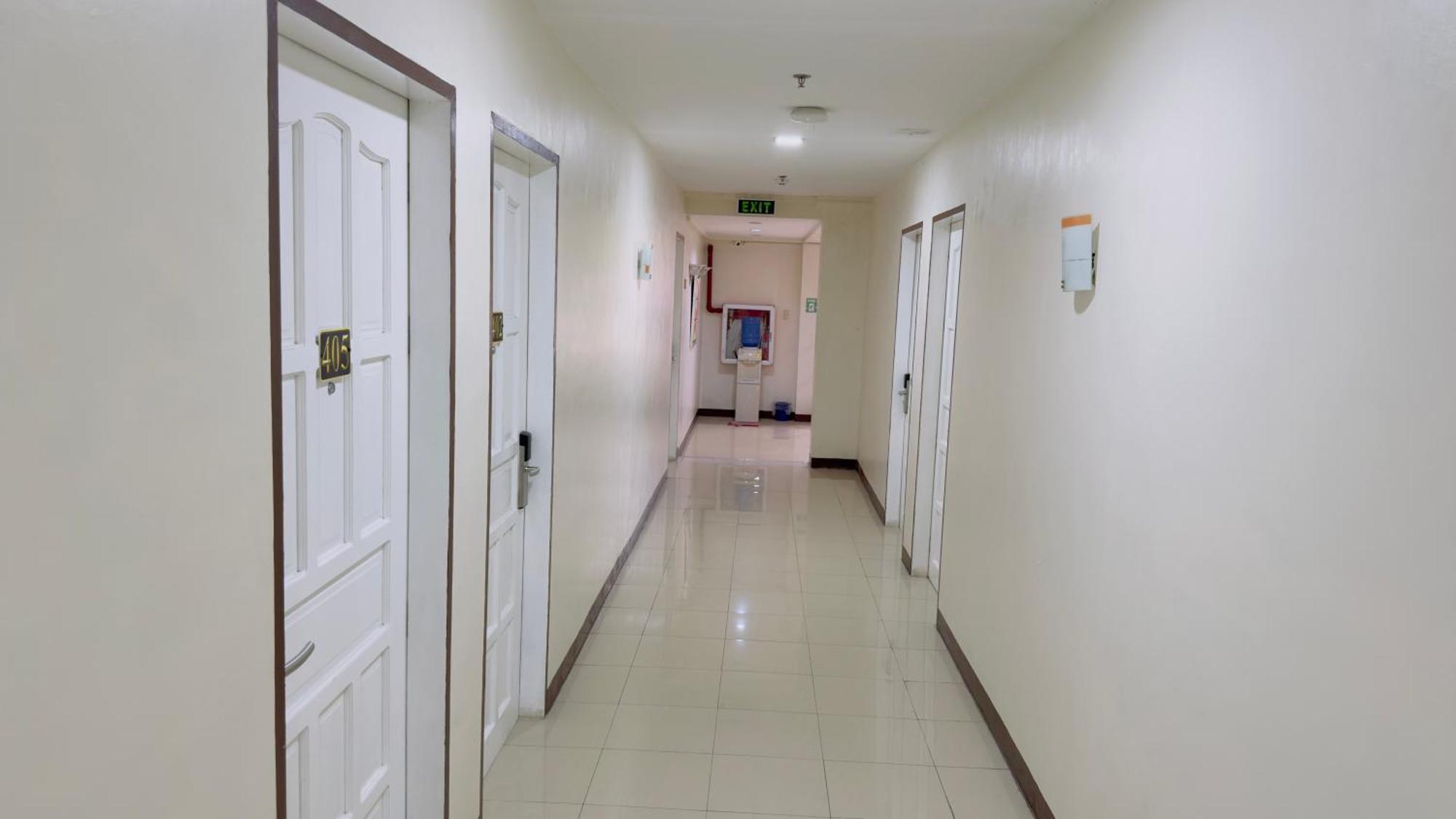 La Anclar Hotel Davao Экстерьер фото
