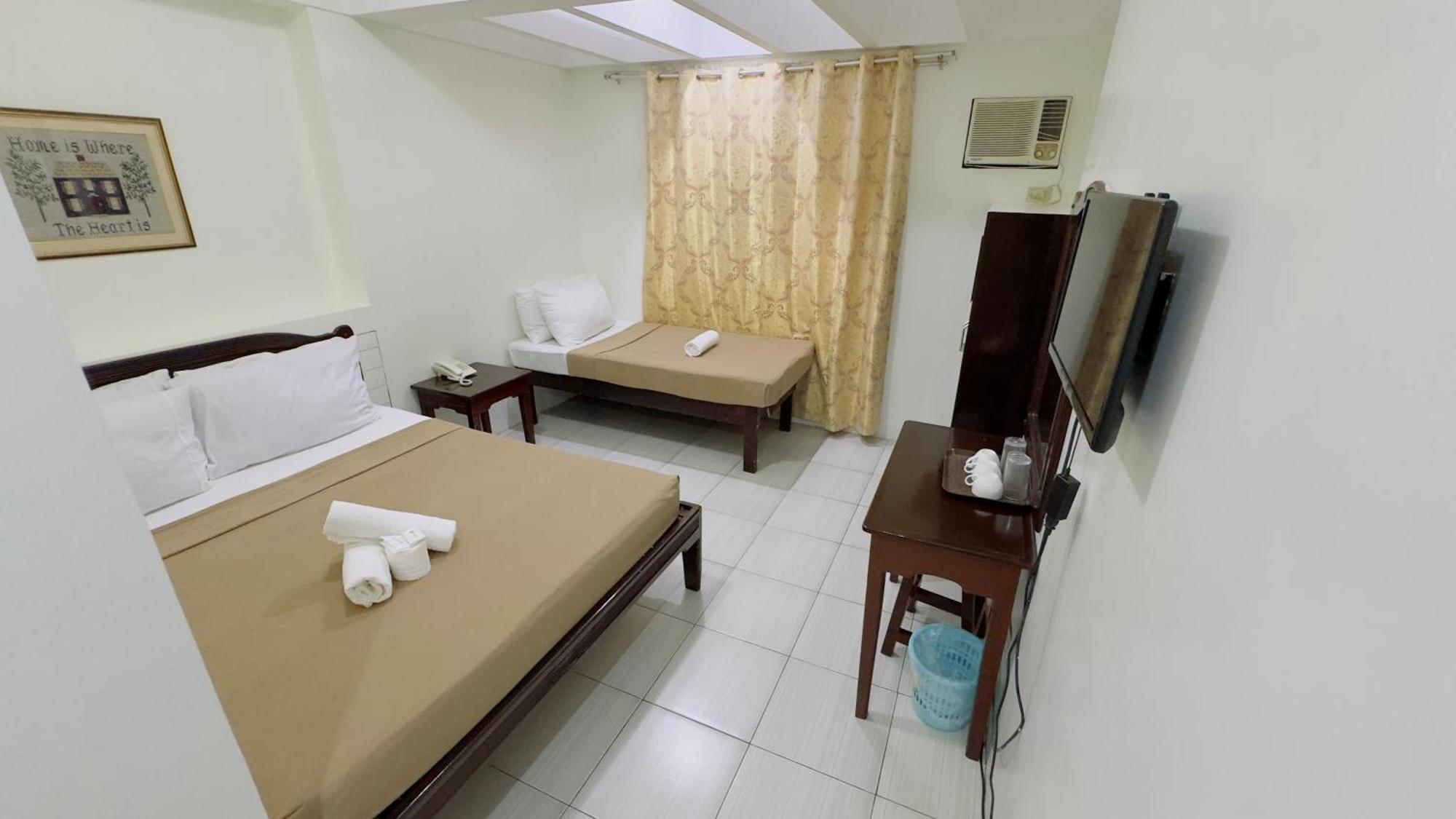 La Anclar Hotel Davao Экстерьер фото