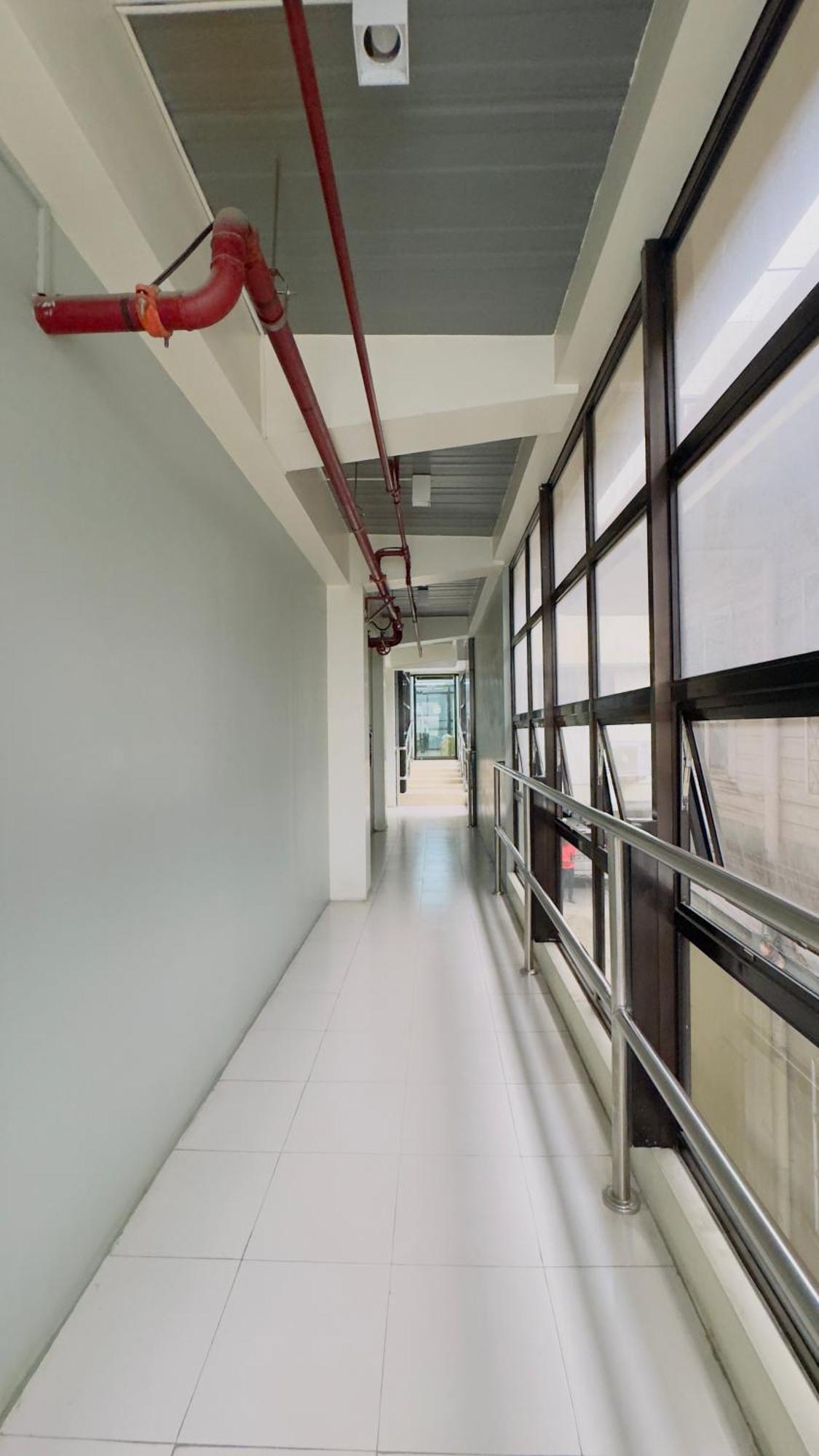 La Anclar Hotel Davao Экстерьер фото