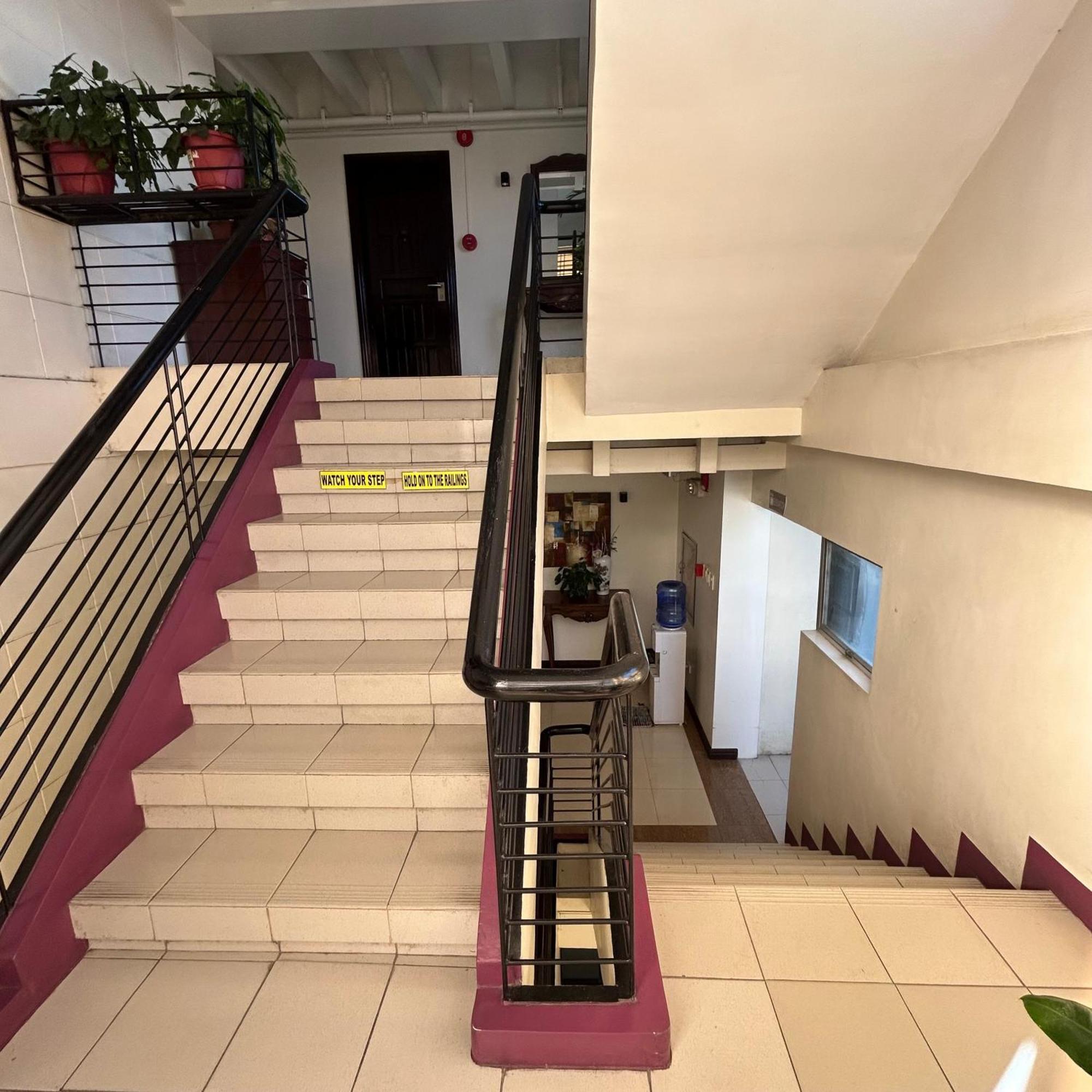 La Anclar Hotel Davao Экстерьер фото